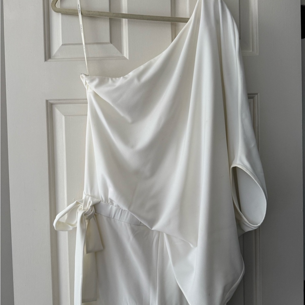 Halston Heritage One-Shoulder Cream Dress